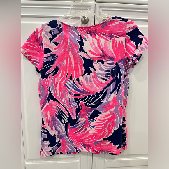 LILLY PULITZER Brewster Tshirt with white detailing. Size S. Excellent condition - Picture 2 of 9